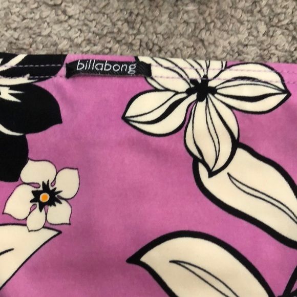 Billabong halter top bikini - Picture 3 of 3